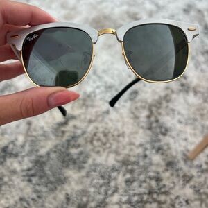 Ray-Ban Sunglasses
